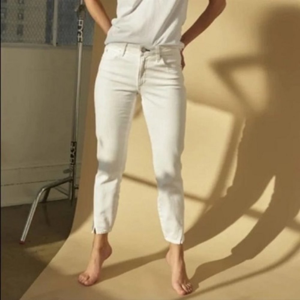 AMO "Twist" White Skinny Jeans Sz 27*